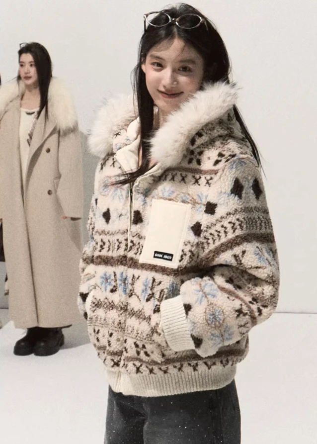 Nordic Ridge Retro Jacquard Jacket - Image 3