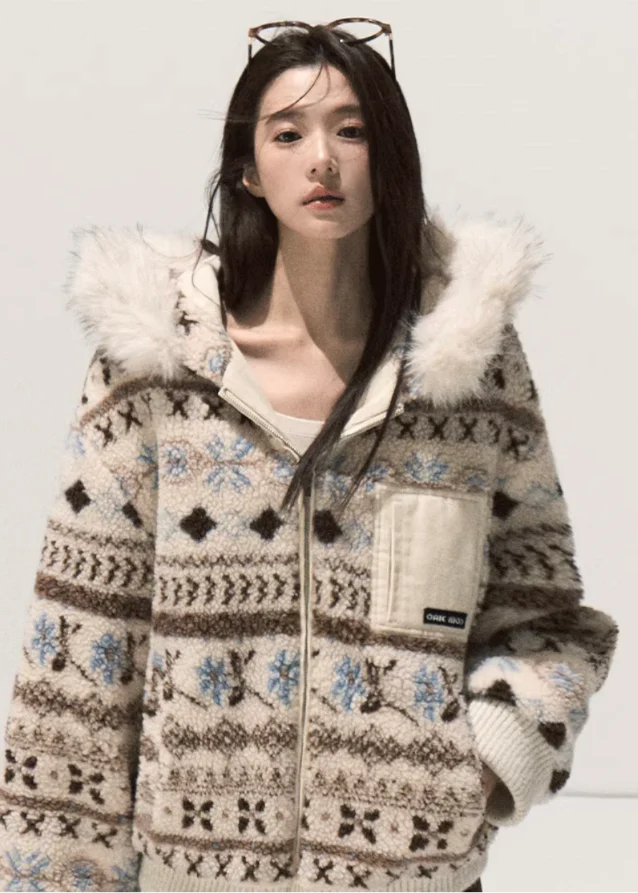Nordic Ridge Retro Jacquard Jacket - Image 5
