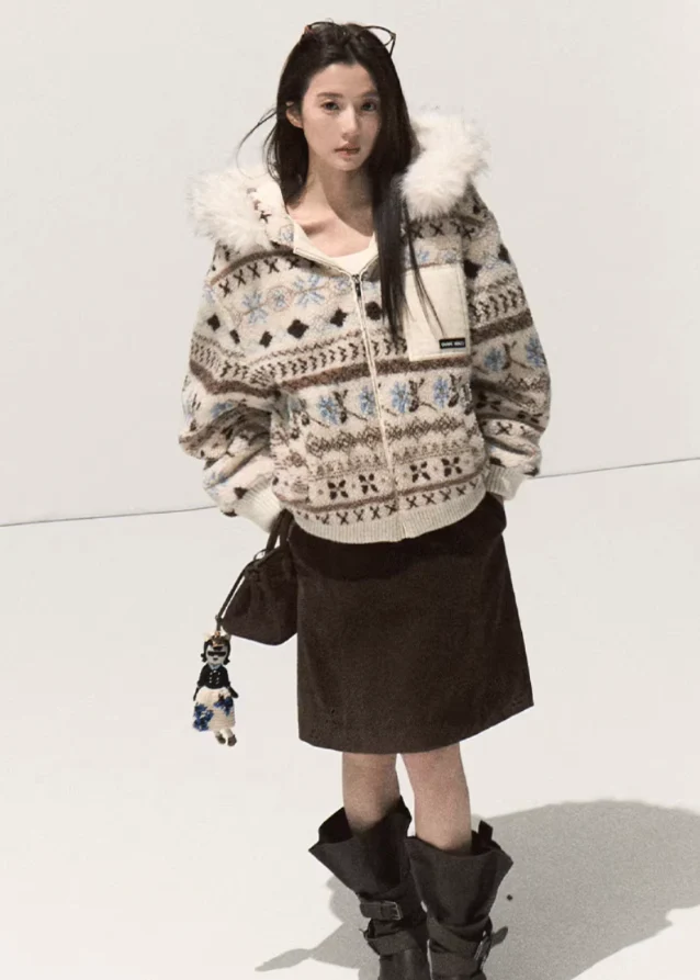 Nordic Ridge Retro Jacquard Jacket - Image 7