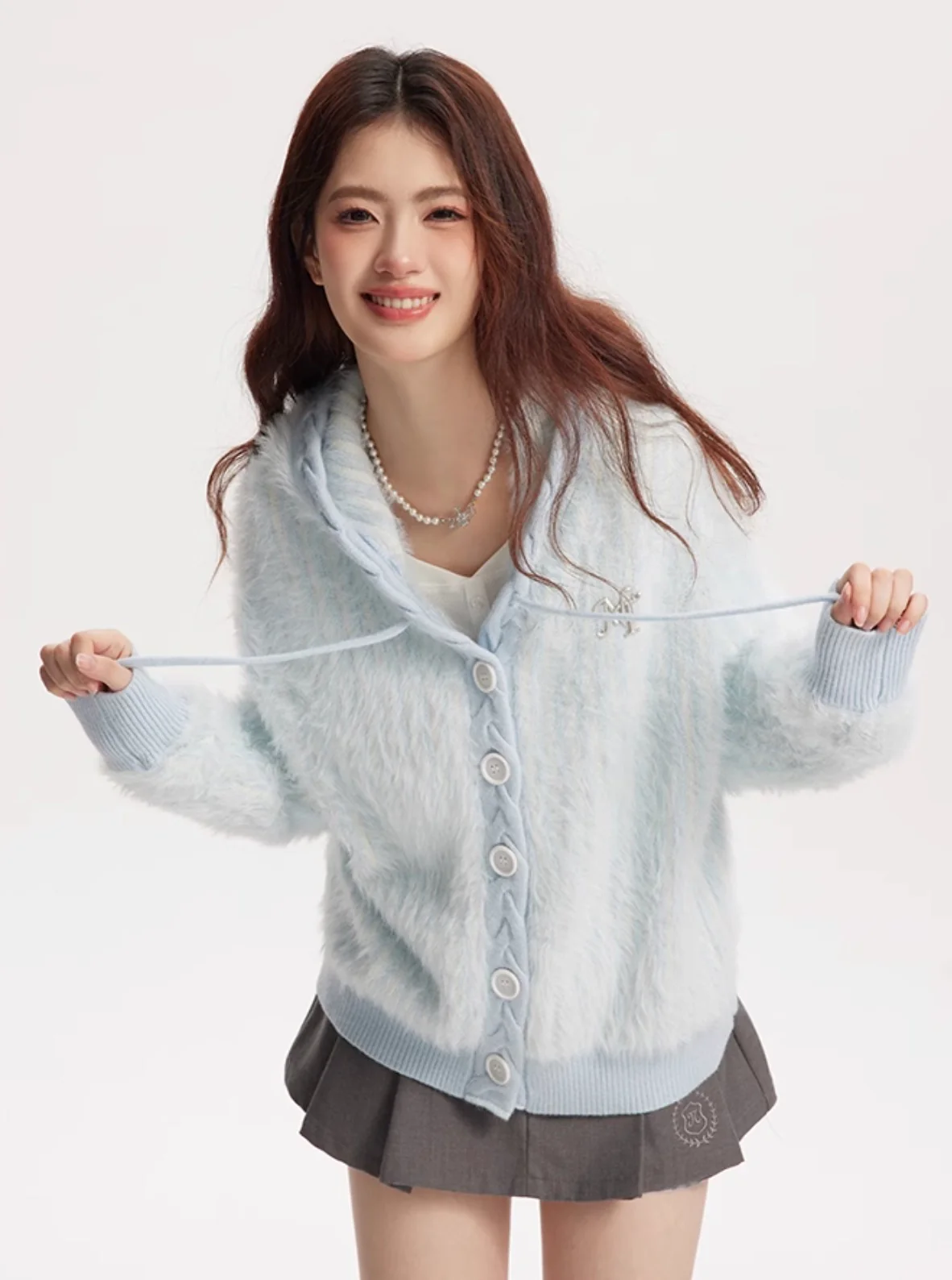 Fresh girl light blue two-color imitation mink knitted hooded cardigan - Image 12