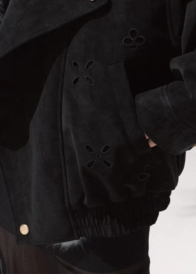 Oak & Hazelnut Fur-Collar Cropped Jacket - Image 10