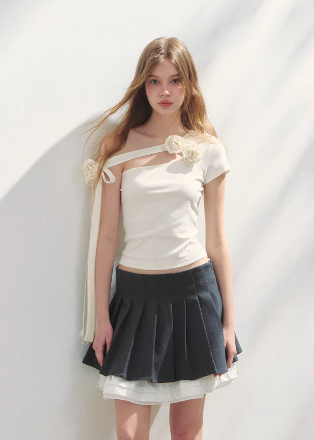 Off Shoulder Irregular Short Sleeve Top T-shirt - Image 3
