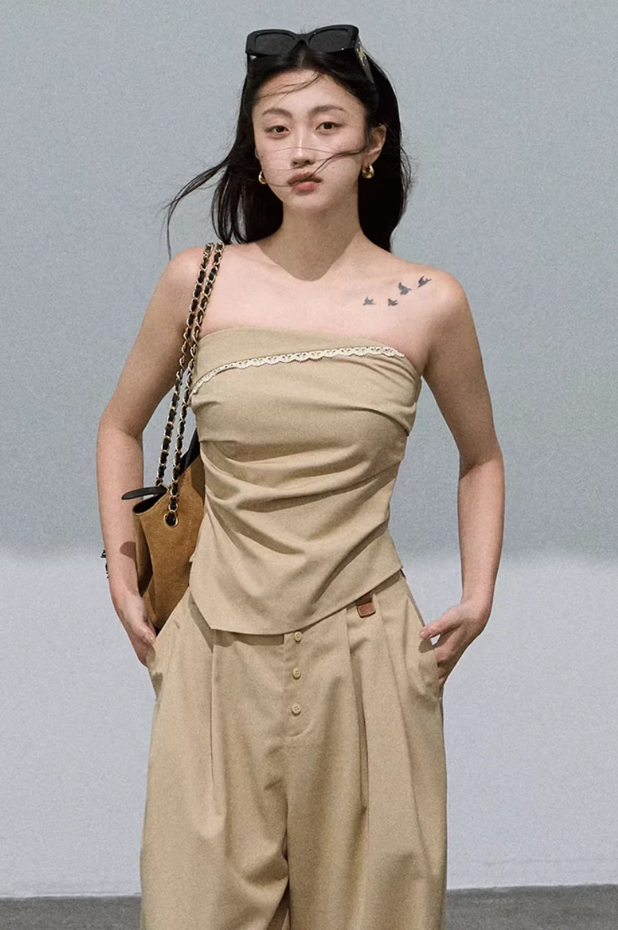 One-Shoulder Cinched Top & Wide-Leg Pants Set - Image 4
