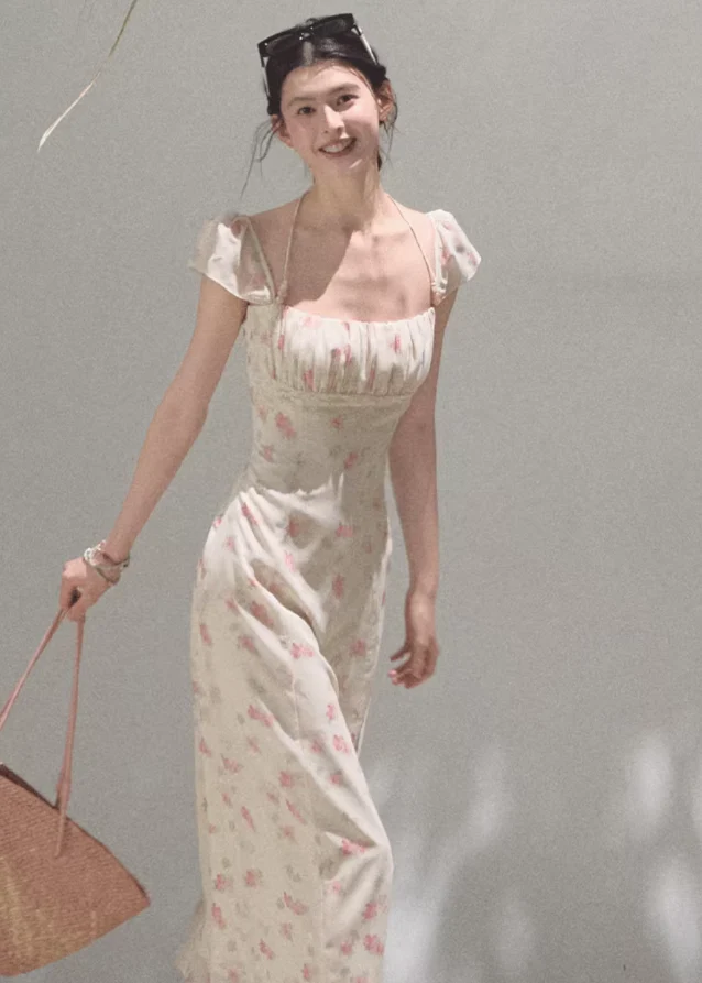 Original Flower Beaded Halter Slim Dress - Image 7