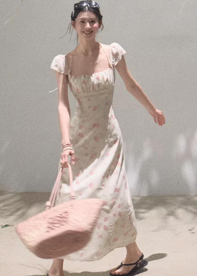 Original Flower Beaded Halter Slim Dress - Image 9