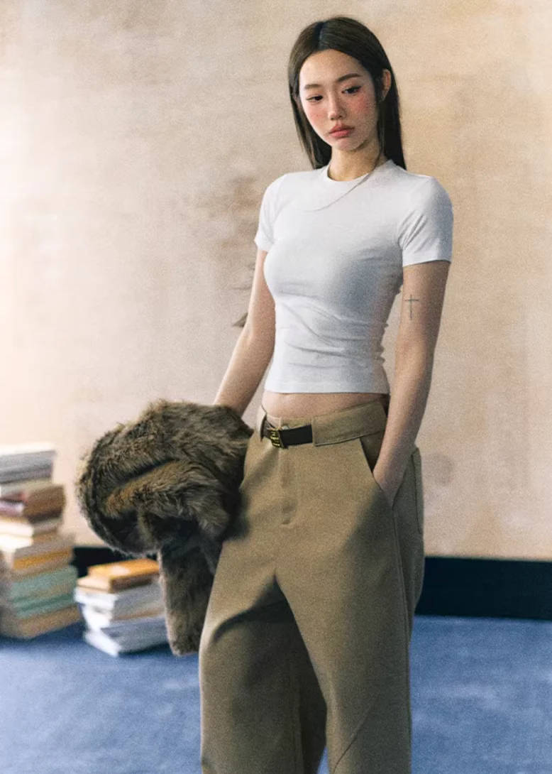 Pure Line Slim Tee