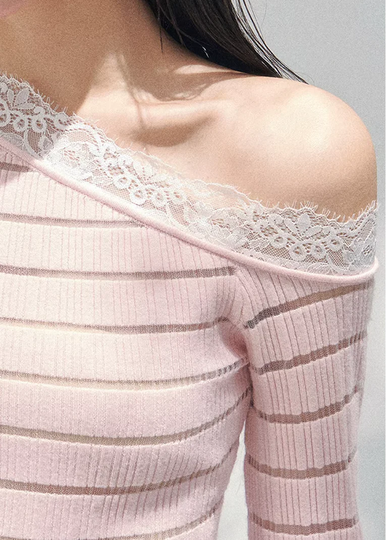 Regard Doux Asymmetric Knit - Image 11