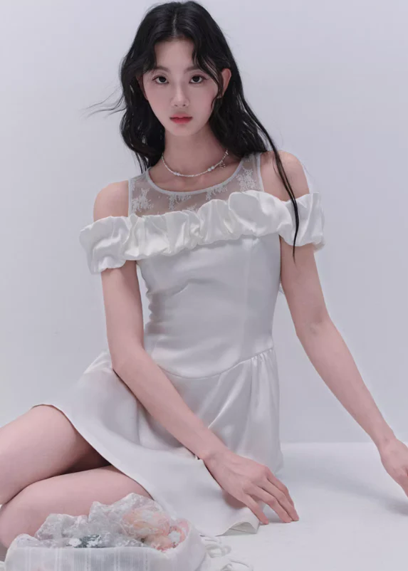 Off-Shoulder Lace Patchwork Dress - Image 2