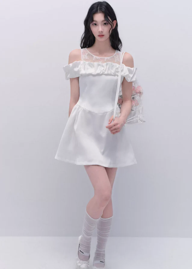 Off-Shoulder Lace Patchwork Dress - Image 3