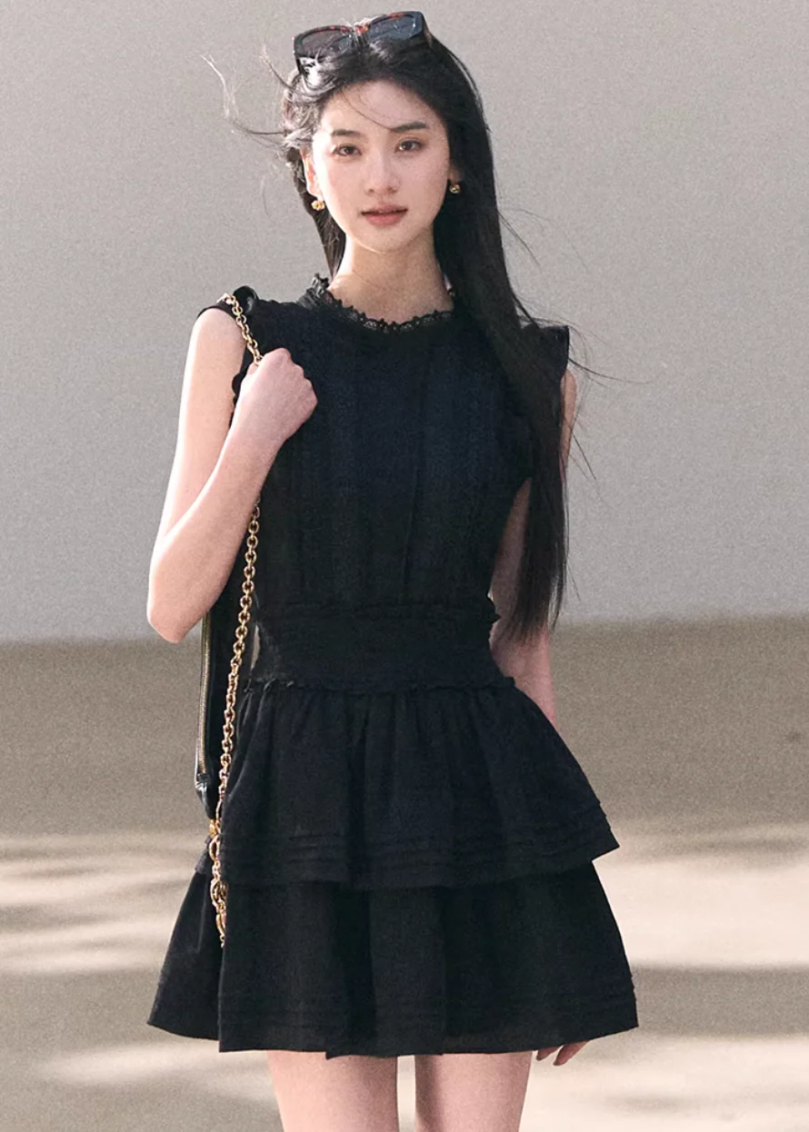 Seagull Ease Waist Dress