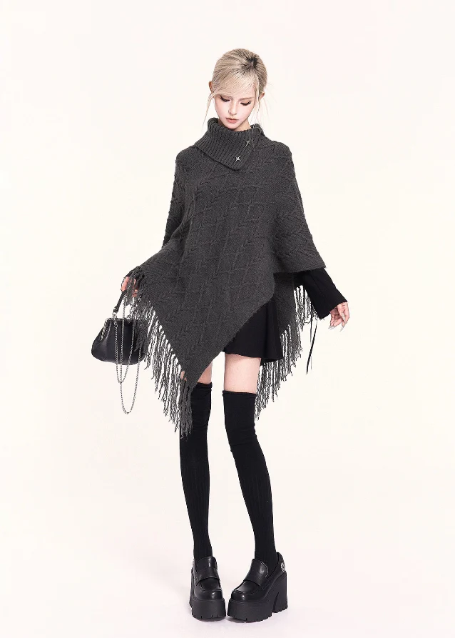 Seoul Muse Asymmetric Fringe Poncho - Image 7