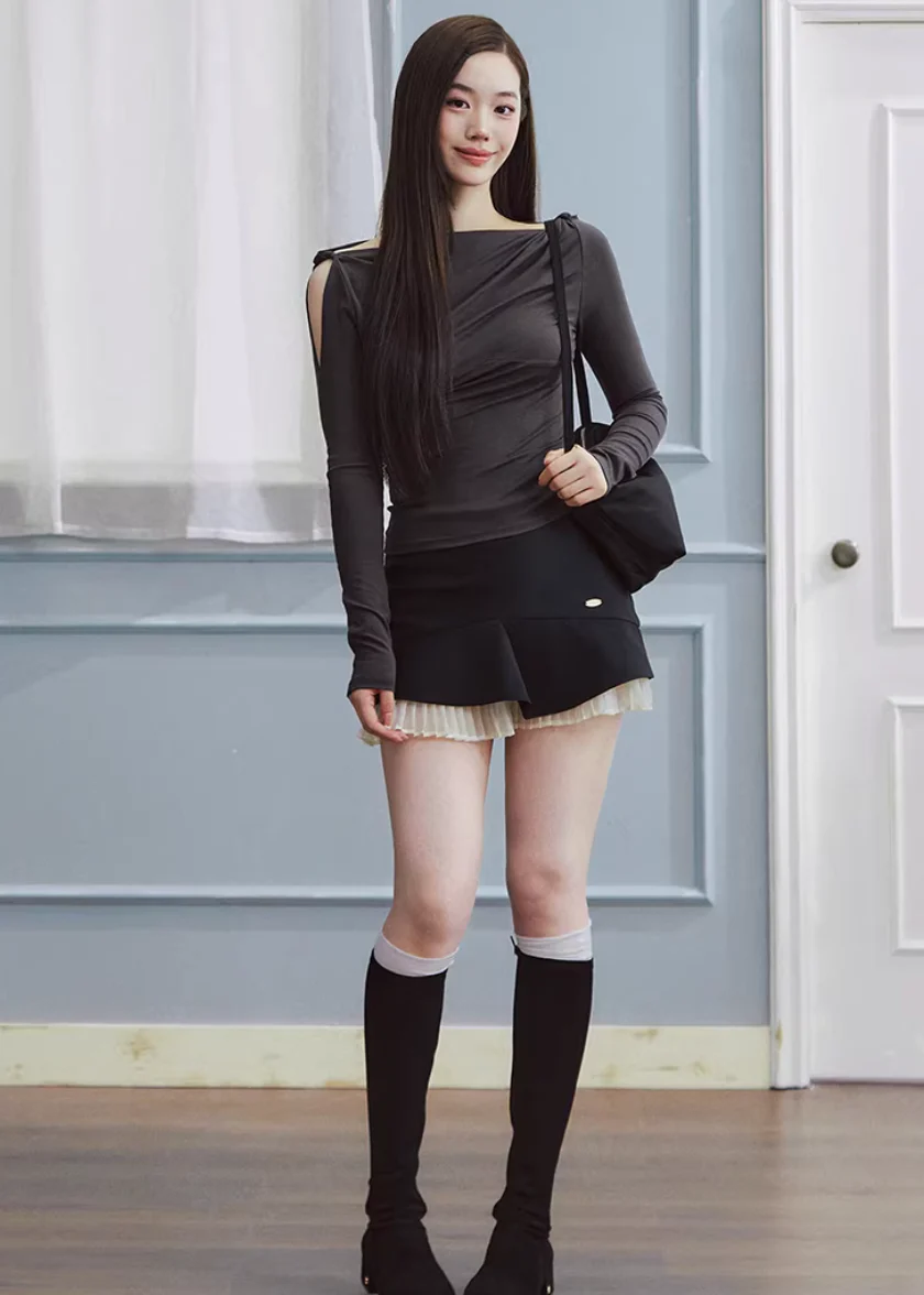 Shadow Line Off-Shoulder Top - Image 5