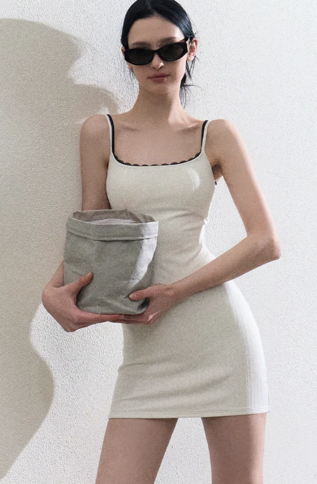 Slim Lace Sports Dress - Image 8