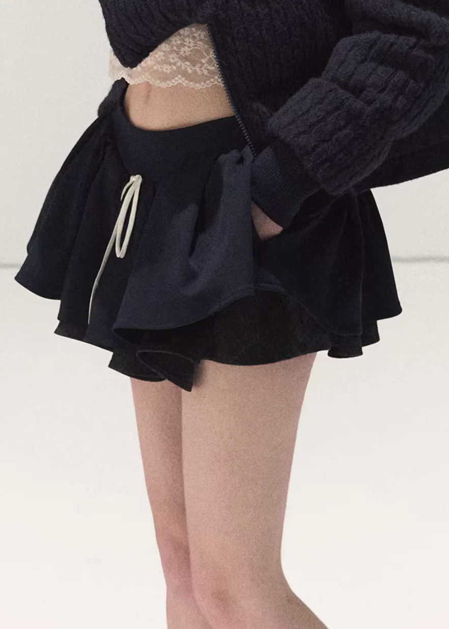Soft Contrast Puff Culotte Skirt - Image 11