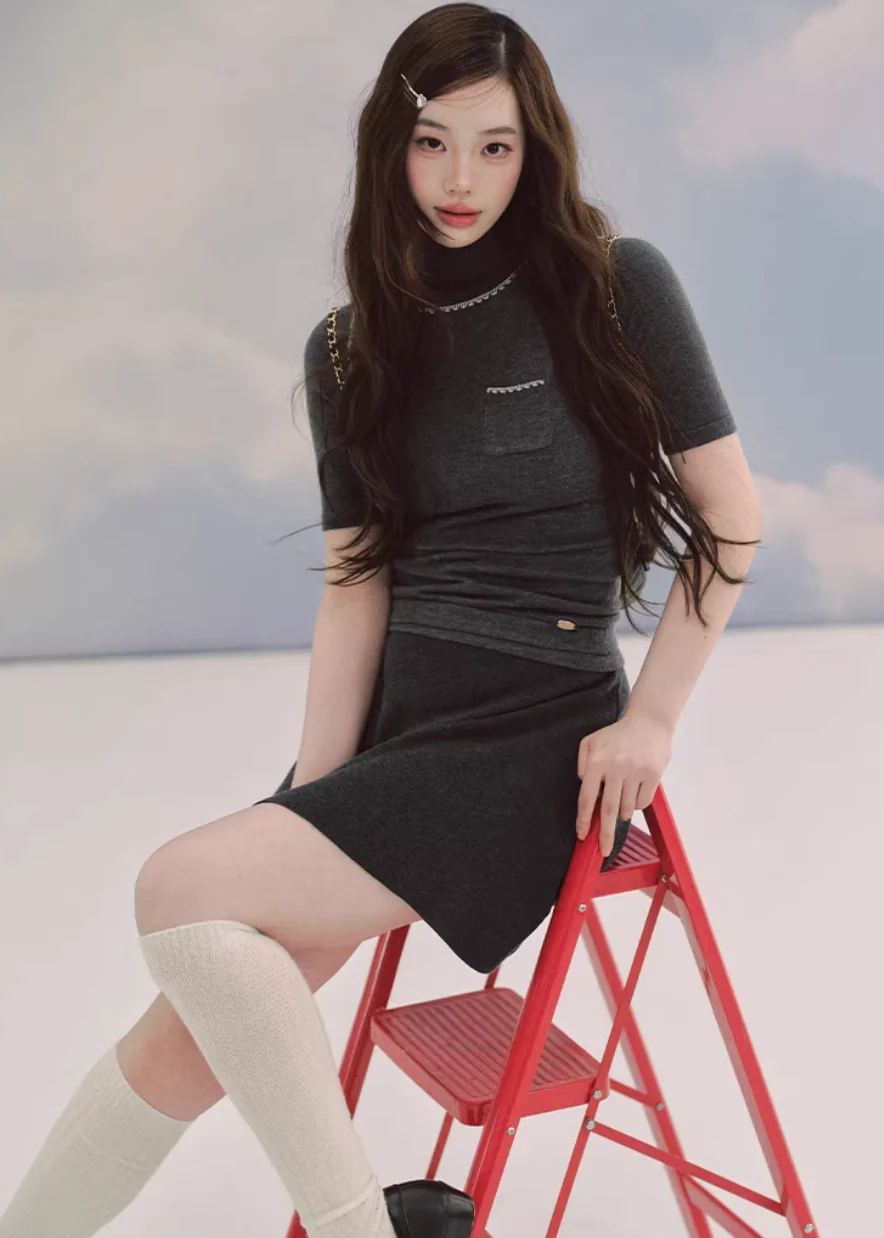 Soft Drift Knit Mini Skirt - Image 10