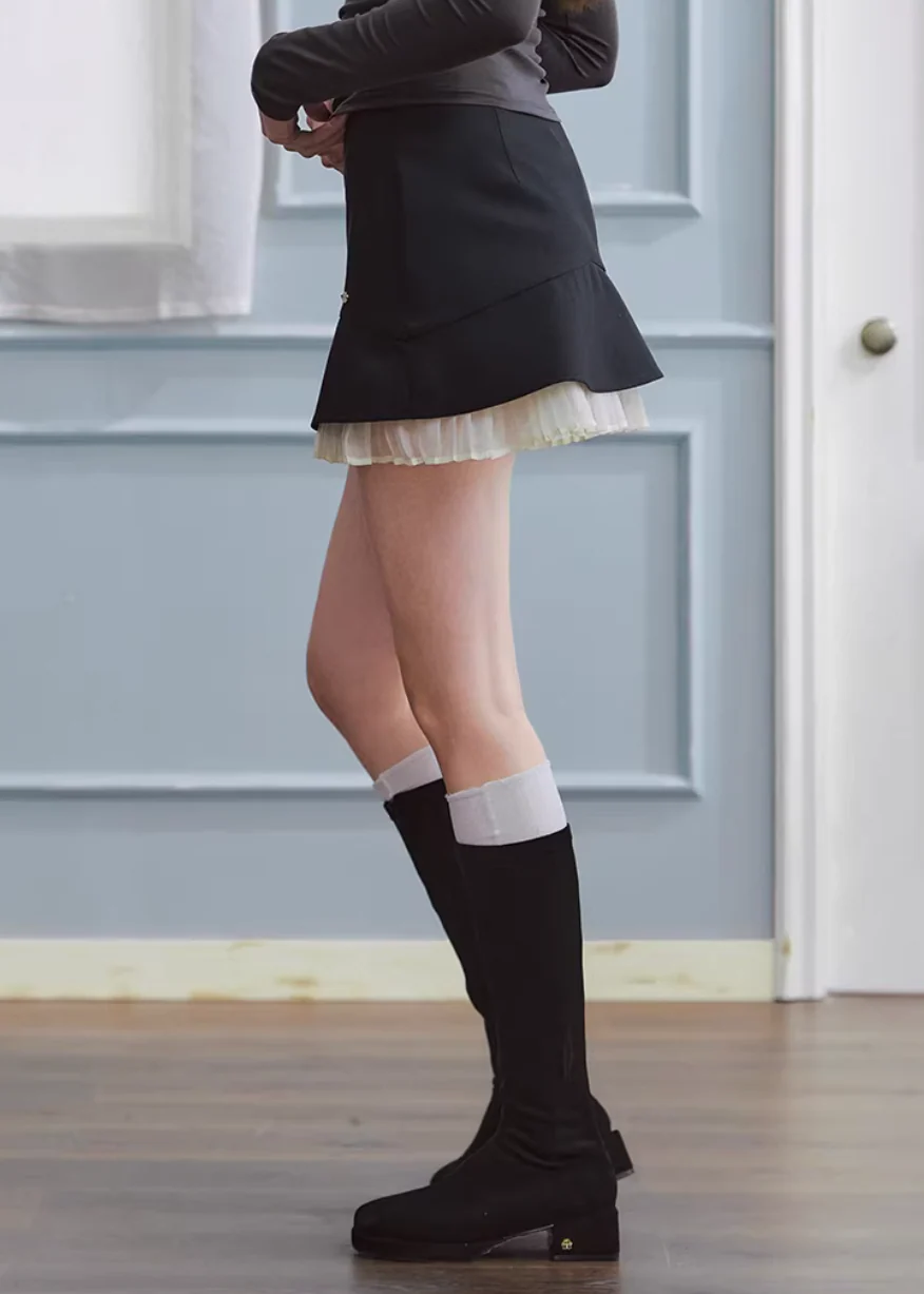 Soft Edge Layered Mini Skirt - Image 4