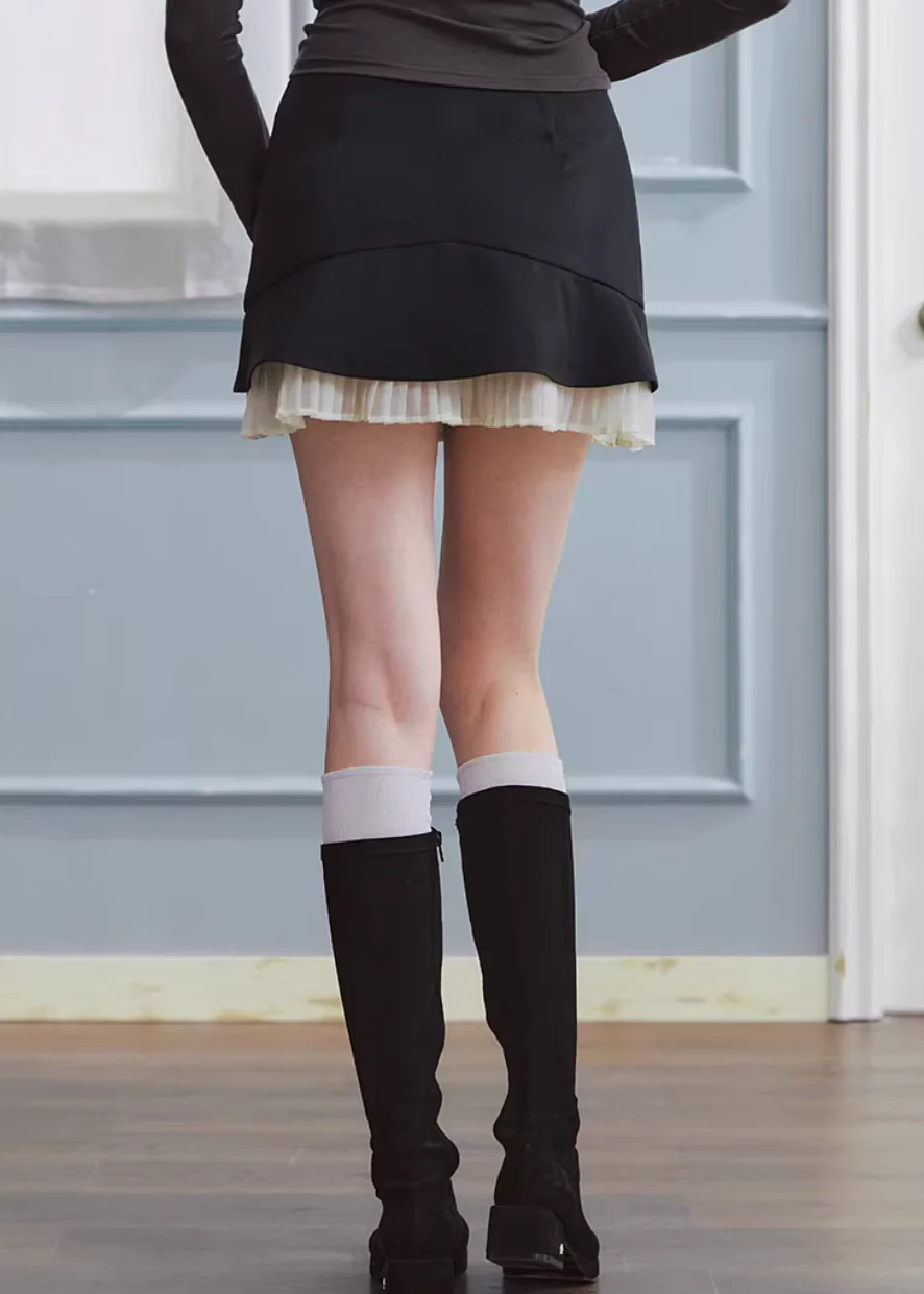 Soft Edge Layered Mini Skirt - Image 6