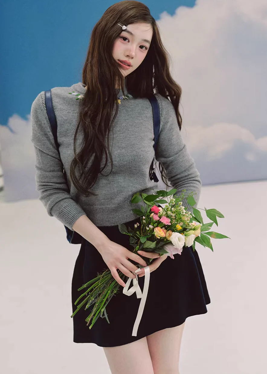 Soft Garden Crew Neck Sweater - Image 11
