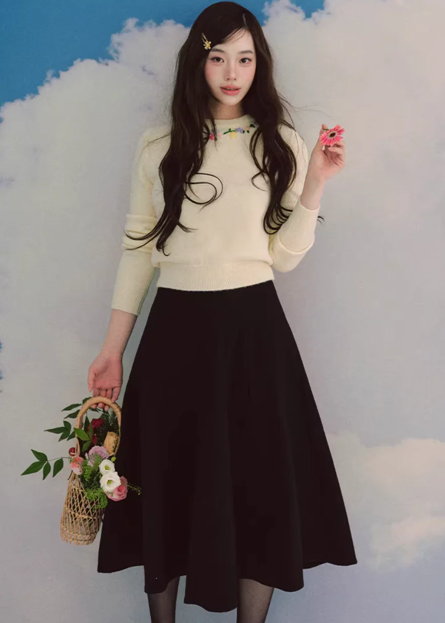 Soft Garden Crew Neck Sweater - Image 3