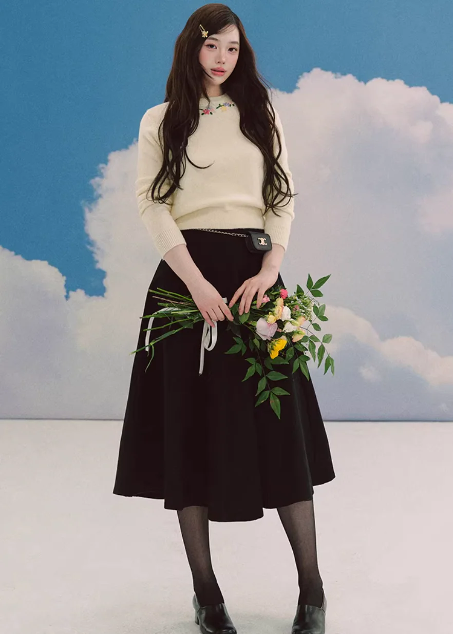 Soft Garden Crew Neck Sweater - Image 5