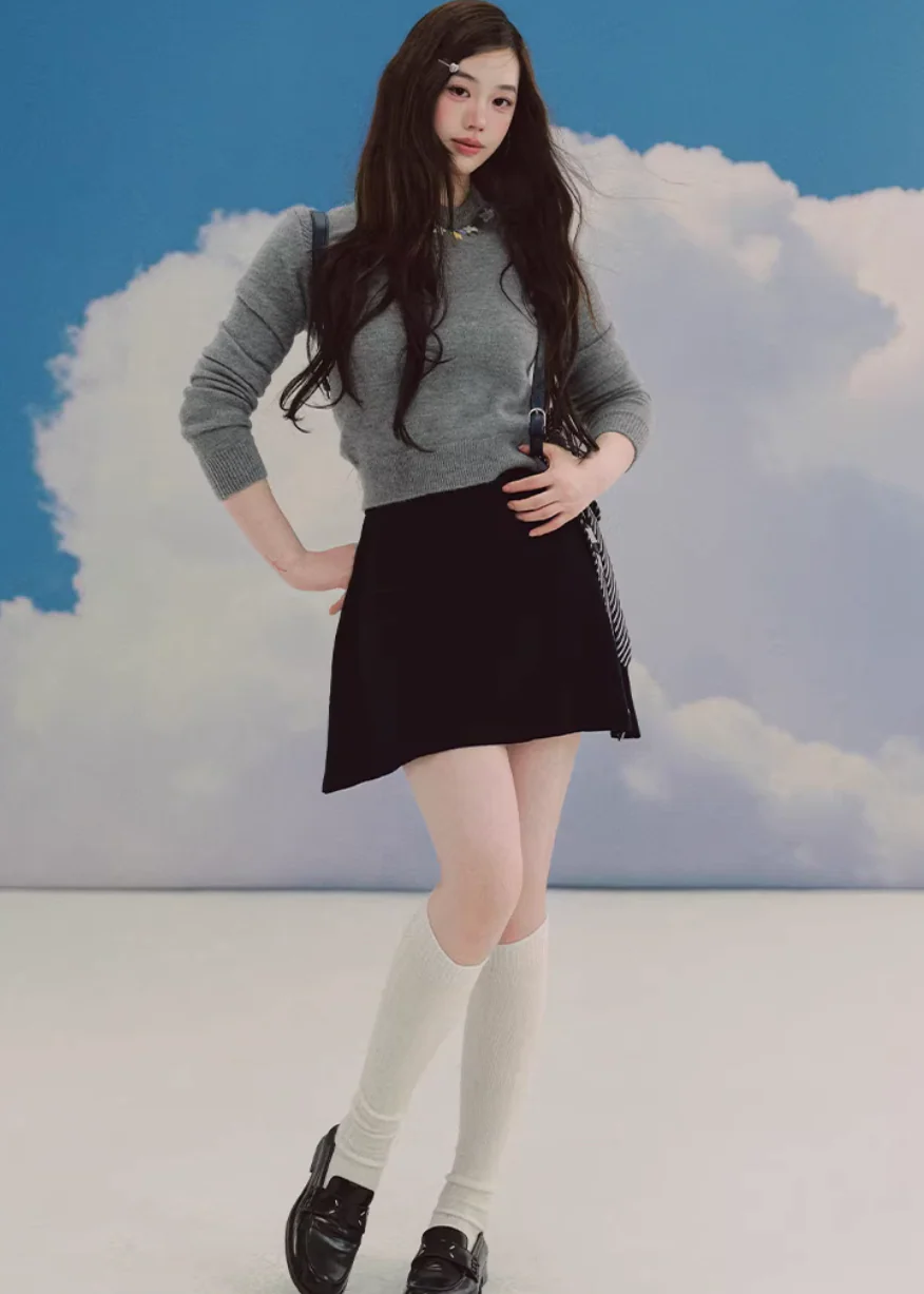 Soft Garden Crew Neck Sweater - Image 8