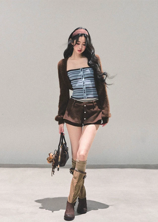 Soft Horizon Stripe Vest - Image 3