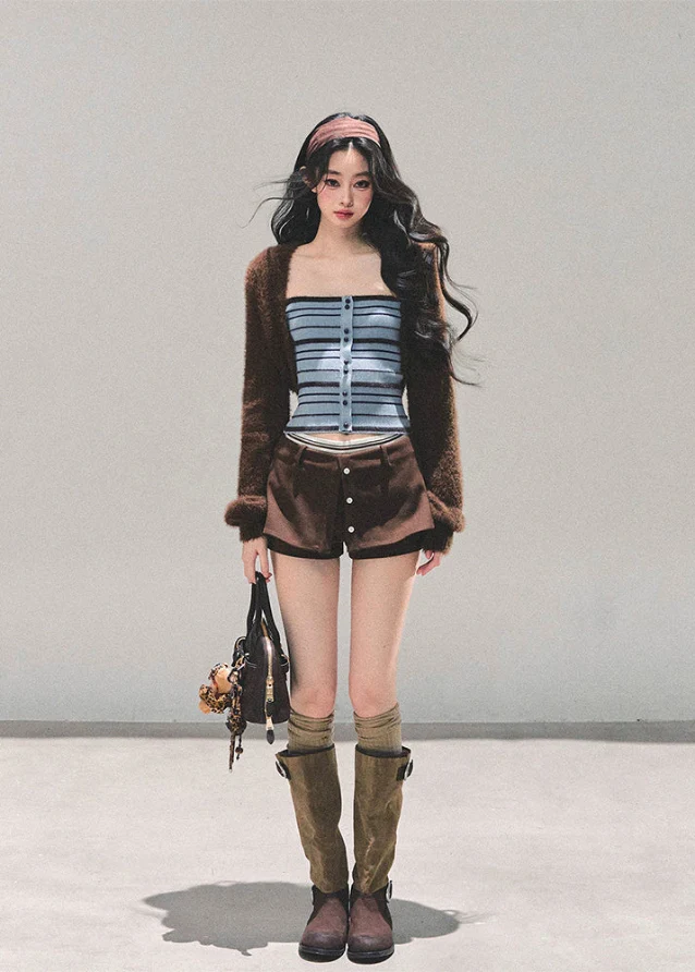 Soft Horizon Stripe Vest - Image 4