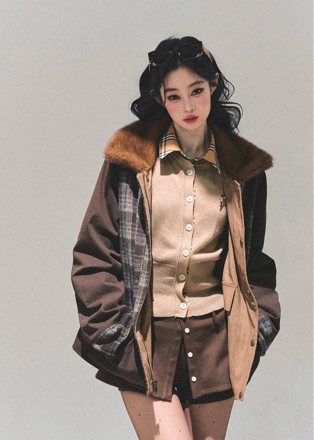 Soft Memoir Knit Blouse - Image 6