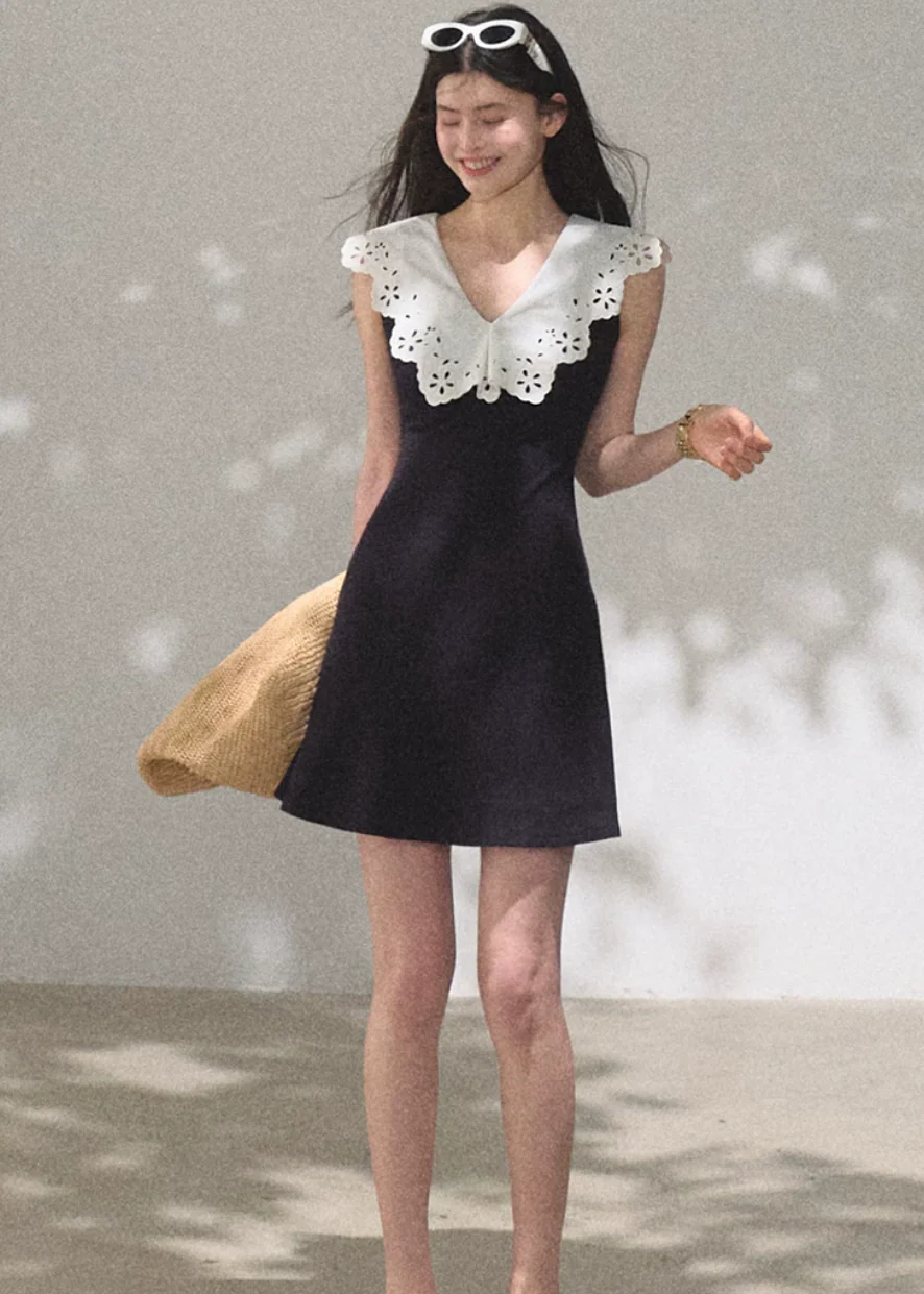 Soft Shadow Cotton Dress - Image 4