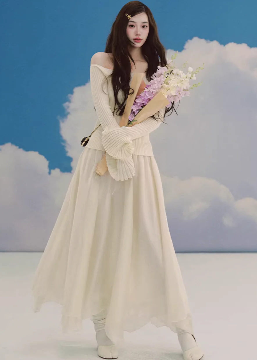 Soft Veil Flow Maxi Skirt - Image 3