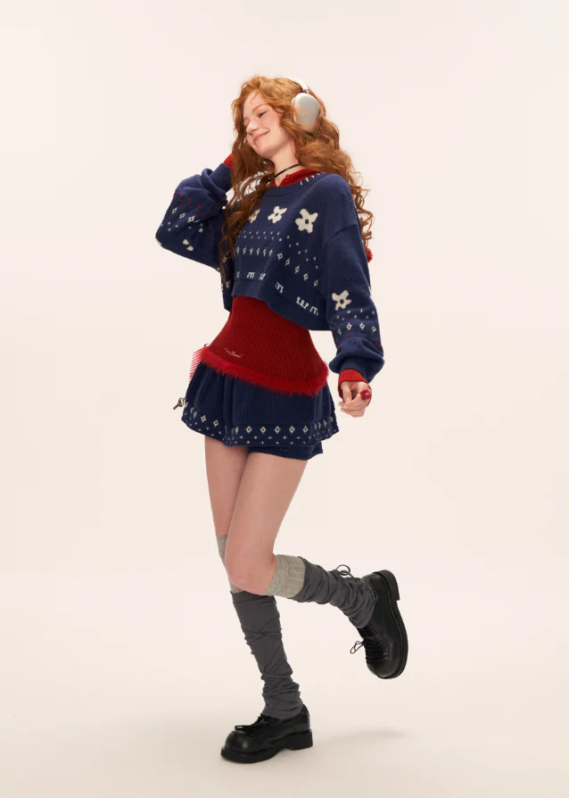 Star Flower Knit Lazy Crop Sweater Drop - Image 8
