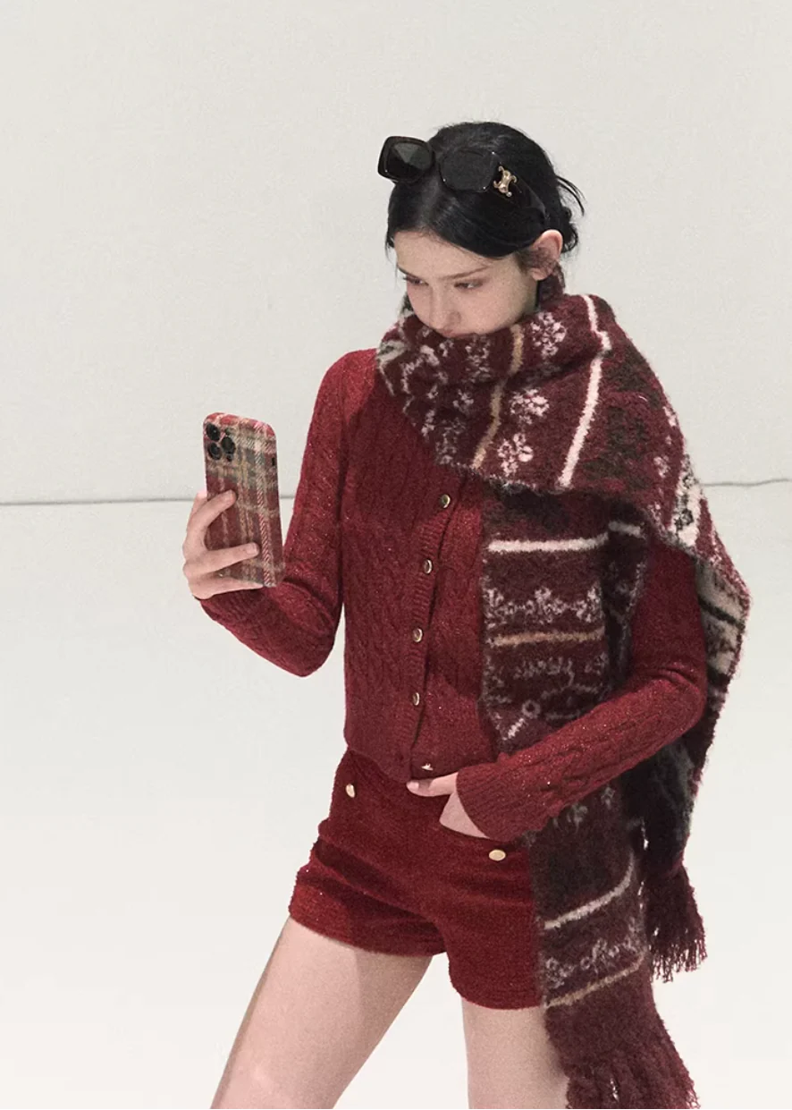 Starlace Cable Cardigan - Image 9