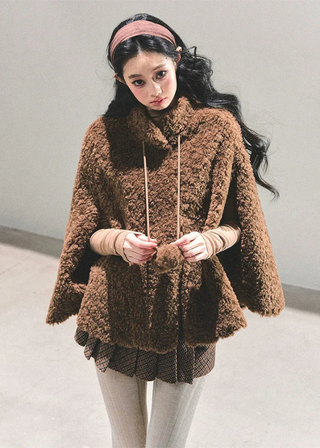Sunset Afterglow Wool Cloak - Image 2