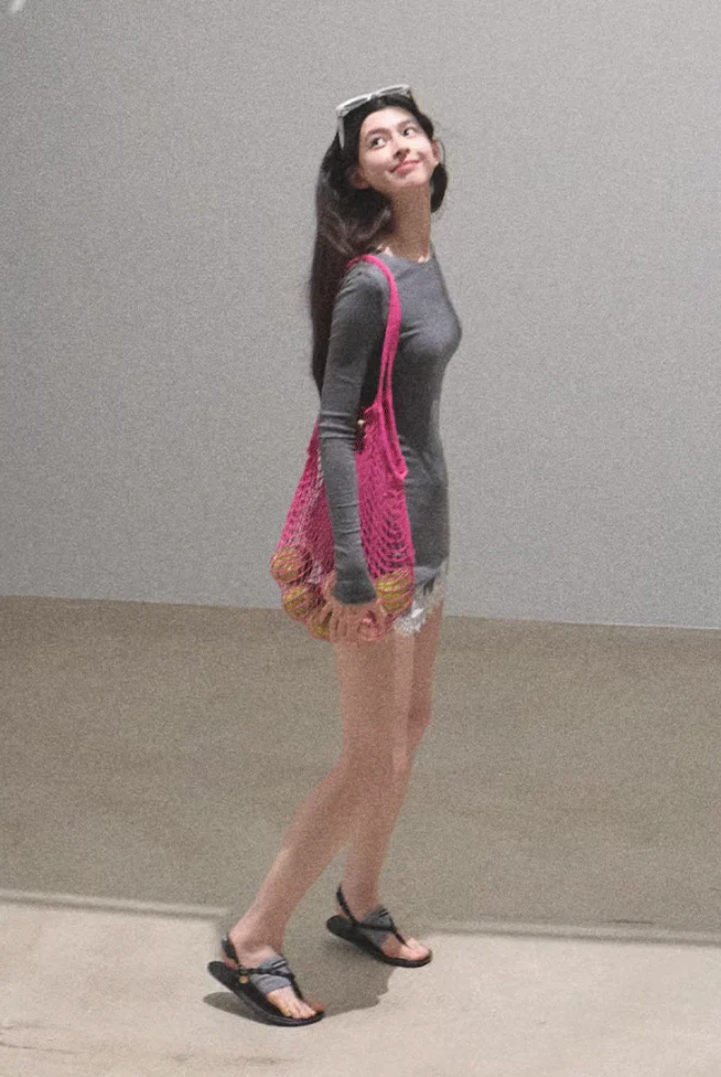 Tencel Lace Slim Knit Dress - Image 5