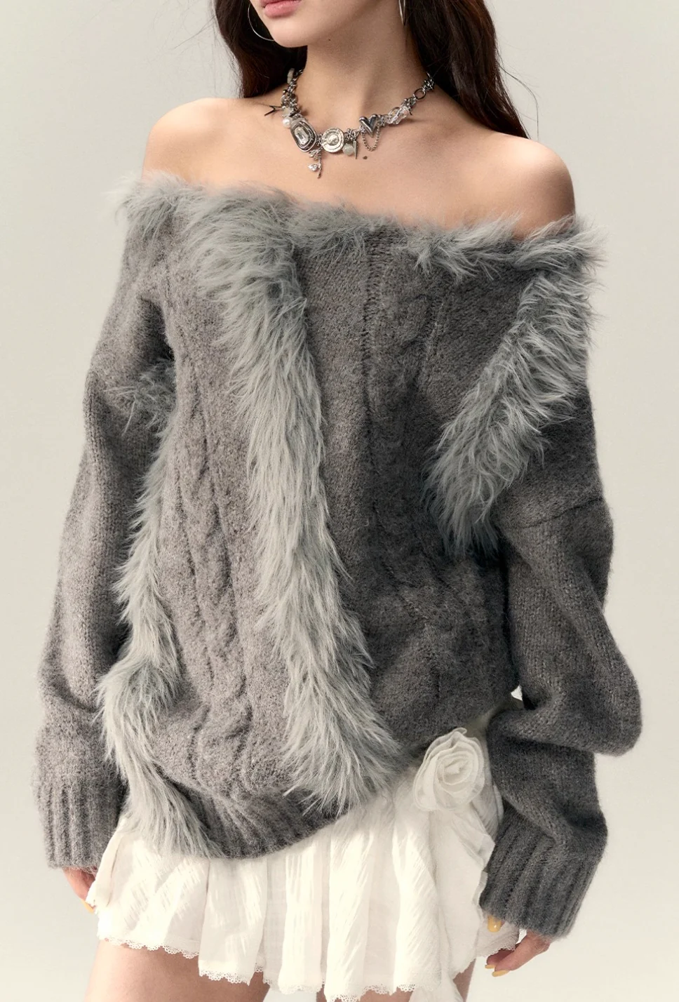 Off-shoulder design with wool knit sweater top - Image 6