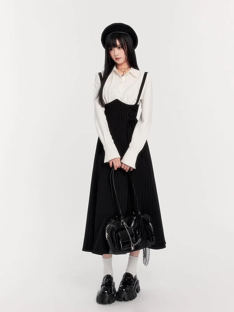 Retro Black & White Waist Shirt - Image 13
