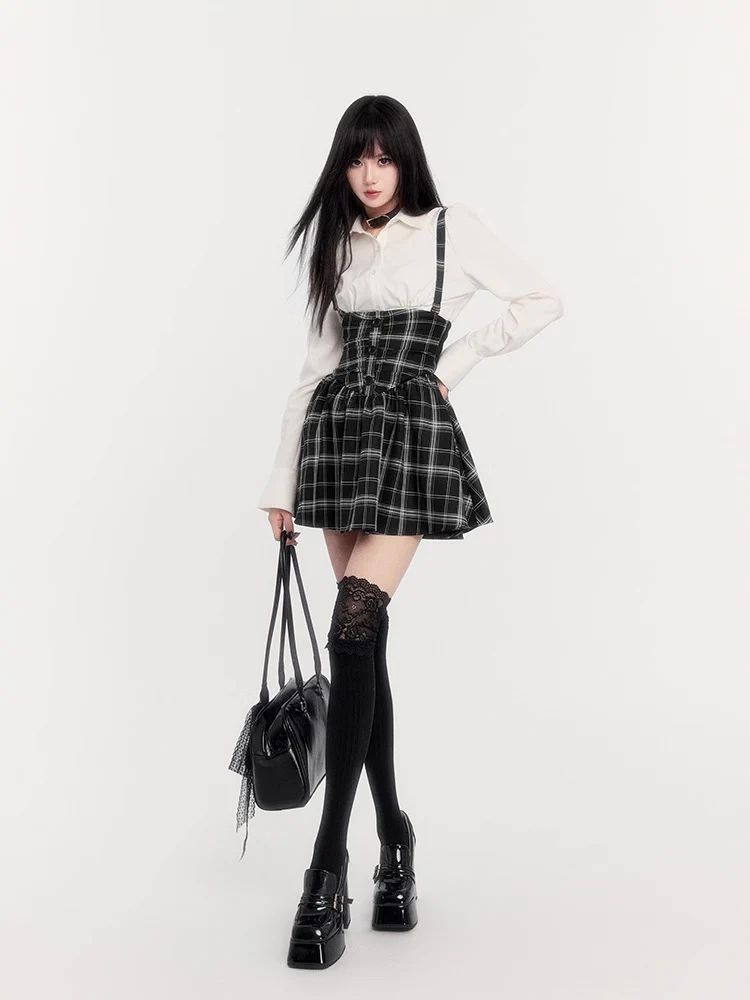 Retro Black & White Waist Shirt - Image 24