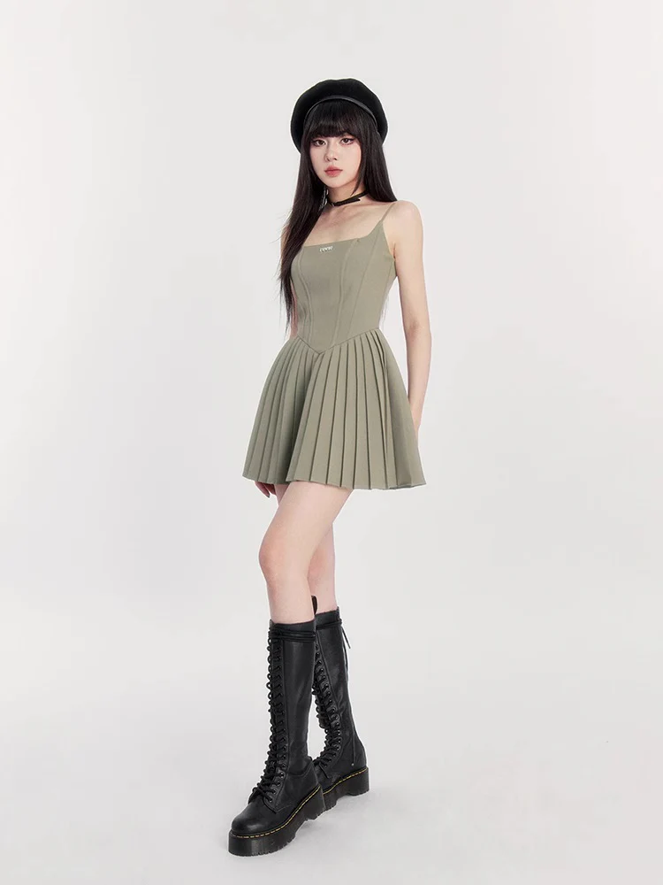 Silhouette three-color classic waist A-line dress - Image 13