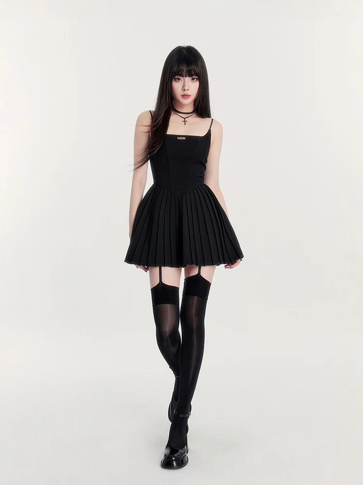 Silhouette three-color classic waist A-line dress - Image 14