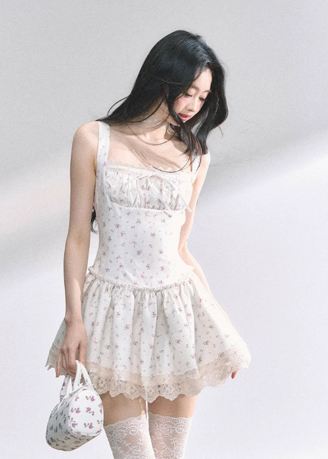 White pear French lace floral suspender dress - Image 5