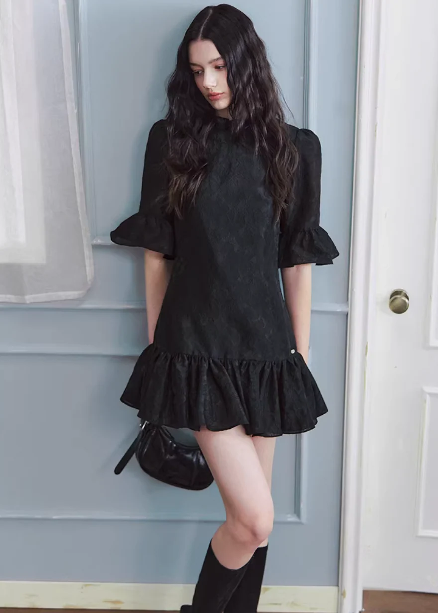 White Tide Ruffle Jacquard Dress - Image 8